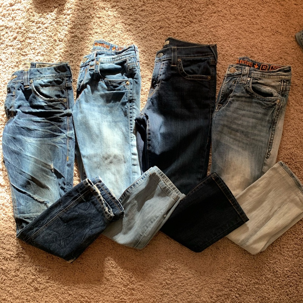 Lot of Men’s Designer Jeans! Priced to sell! 🙀